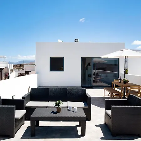 Brisa 3 Holiday home La Santa